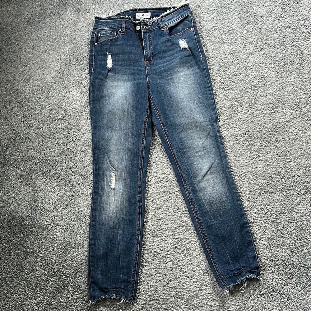 Black Daisy Dark Wash Skinny Jeans with holes